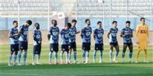 بيراميدز
يعلن
قائمة
لاعبيه
استعدادًا
لمواجهة
البنك
الأهلي
بكأس
العاصمة - أخبار بلس 24