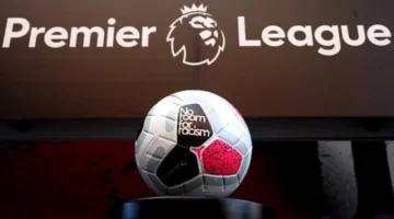 الدوري الإنجليزي يروج لمكانس كهربائية.webp