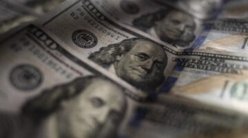 الدولار في مصر تختتم تعاملات الأربعاء 15 أكتوبر 2025