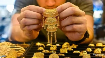 الذهب تتألق اليوم 3 أكتوبر 2025 مع ارتفاع العيار.webp