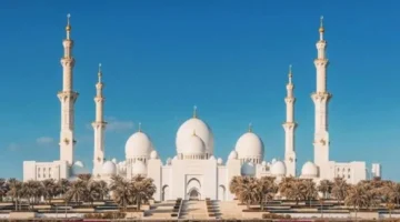 صلاة الاستسقاء في جميع مساجد الإمارات غداً قبل نصف.webp