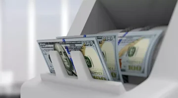 جديد في سعر الدولار مقارنة بالجنيه في 9 بنوك.webp