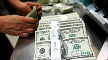 كبير للدولار مقابل الجنيه المصري في تعاملات الأحد