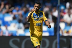 زوجة وليد شديرة ذات الأصول المصرية تأسر القلوب بجاذبيتها