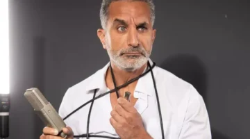 عانت بسببي وأنا أعتذر لها.webp