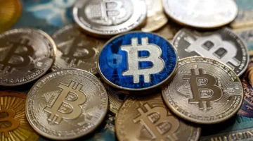 تزيد من توقعاتها لأسعار بيتكوين وإيثريوم.webp