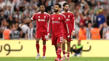 آرني سلوت قبل مباراة ليفربول ضد مانشستر يونايتد في.webp