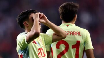 أكتوبر يذوب الجليد بين برشلونة والمنتخب الإسباني
