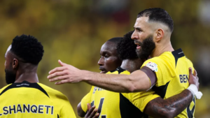 الاتحاد يتلقى ضربة قوية.. إصابة نجم بارز بكسر وغياب طويل الأمد